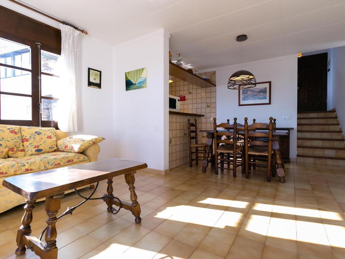 Joan Margarit 3-a - En El Puig Rom Apartamento